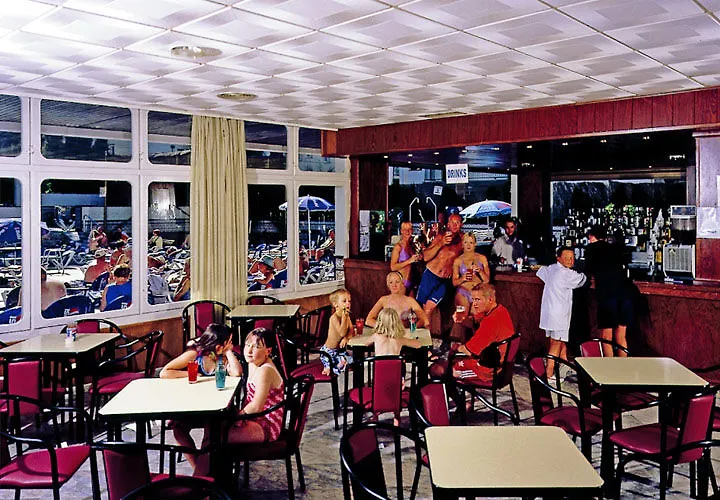 Ohtels Villa Dorada Salou 3*,